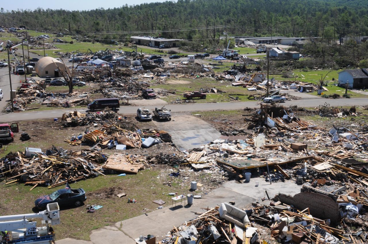 Смерч Алабама. Разрушения после Торнадо. Катаклизмы сегодня. Катаклизмы за неделю.